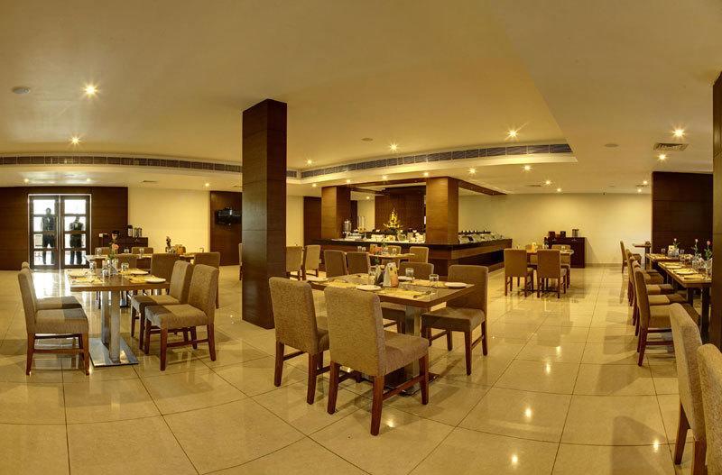 Hotel Le Ruchi The Prince Майсур Экстерьер фото